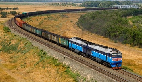 Advantages and Disadvantages of Rail Transport